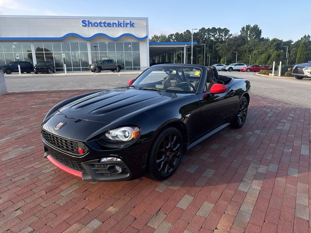 Forte Black Metallic 2020 FIAT 124 Spider Convertible Rear-Wheel Drive 6-Speed Manual
