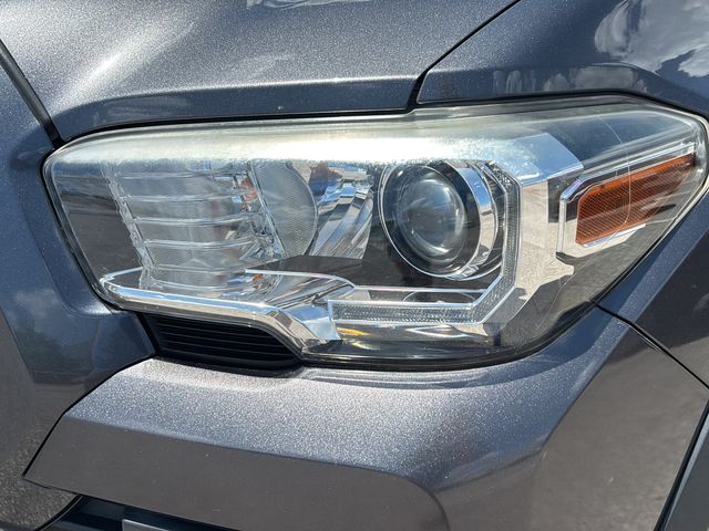 Used 2018 Toyota Tacoma Truck