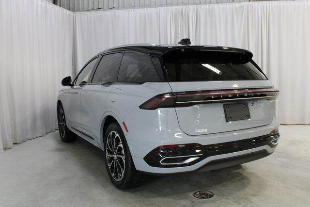 New 2026 Gray Lincoln Reserve image 25