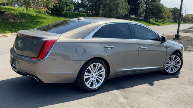 2018 Cadillac XTS Luxury 8