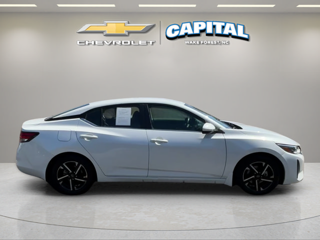 Used 2024 White Nissan SV image 6