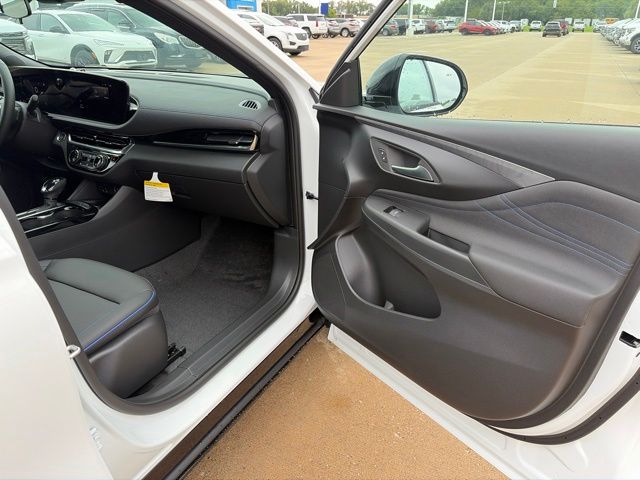 New 2026 Buick Envista SUV