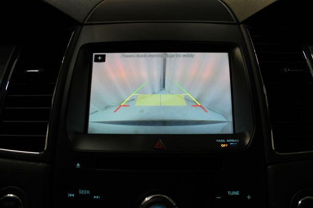 Used 2018 Black Ford SEL image 4