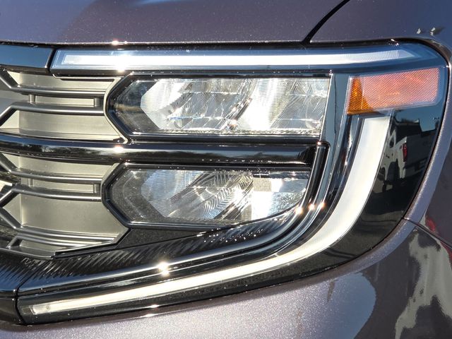 New 2025 Gray Ford Active image 4