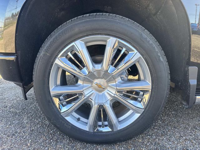 2026 Chevrolet Silverado 1500 High Country Black at Ross Downing Chevrolet