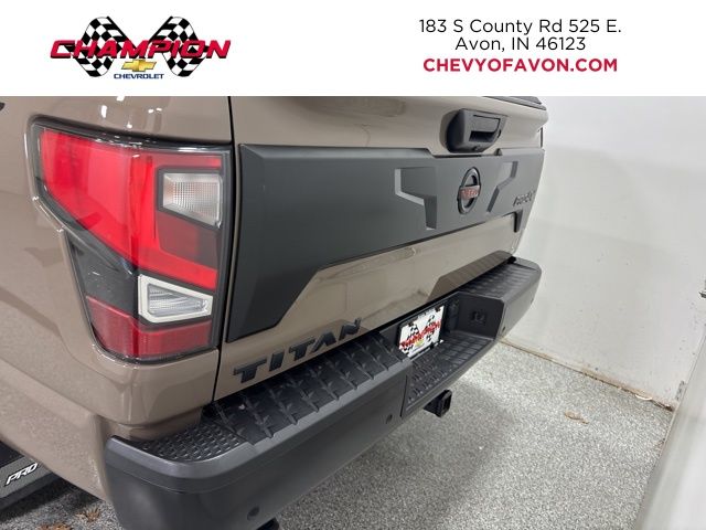 2021 Nissan Titan PRO-4X photo