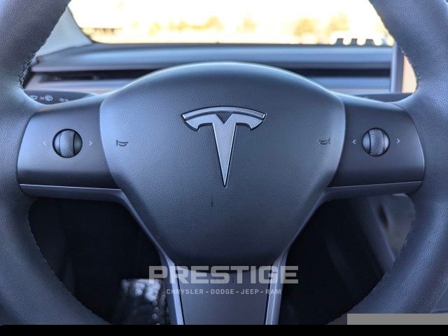 2023 Tesla Model Y Long Range 14