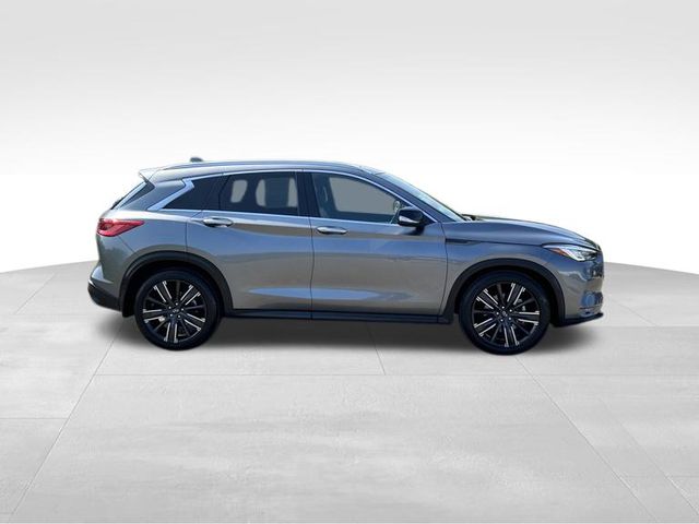 2021 INFINITI QX50 LUXE 25