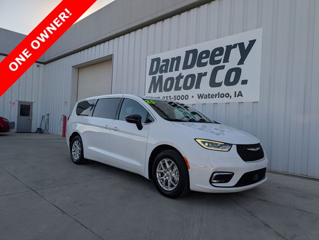 2025 Chrysler Pacifica Select FWD