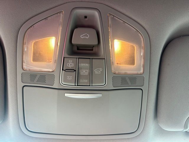 Used 2019 White Hyundai Limited image 18
