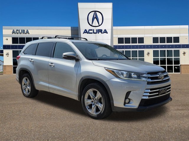 Celestial Silver Metallic 2018 Toyota Highlander SUV / Crossover Front-Wheel Drive 8-Speed Automatic
