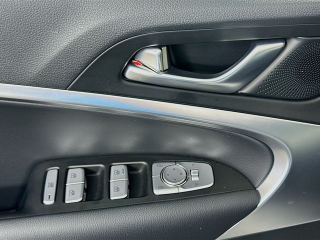 Thumbnail: 2026 Genesis G70 - 18