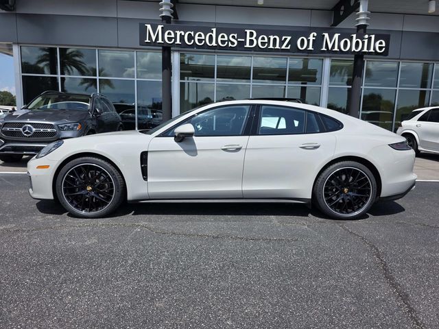 Chalk 2022 Porsche Panamera Sedan Rear-Wheel Drive 8-Speed Automatic