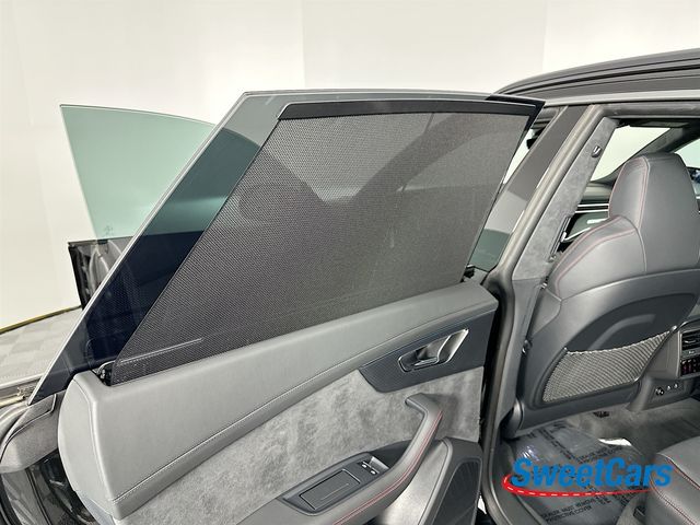2025 Audi RS Q8 performance