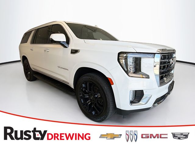 Summit White 2022 GMC Yukon XL SUV / Crossover Four-Wheel Drive