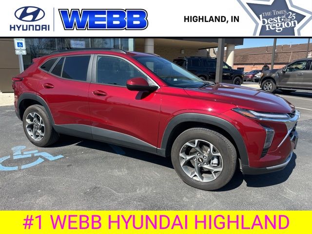 Used 2025 Red Chevrolet LT image 12