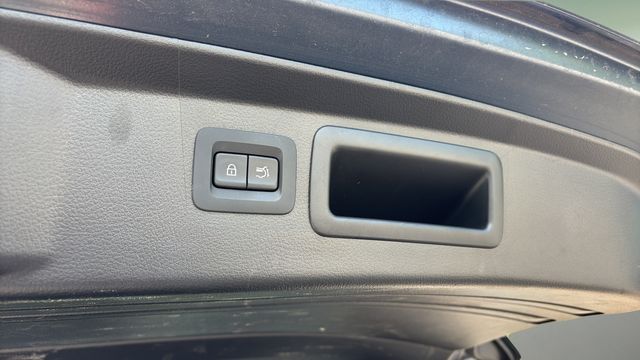 Used 2024 Blue Mazda 2.5 S Premium Package image 34