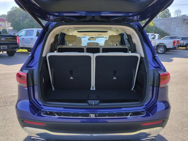 Used 2023  Mercedes-Benz GLB 250 image 31