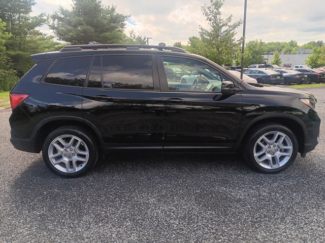 Used 2025 Honda Passport SUV