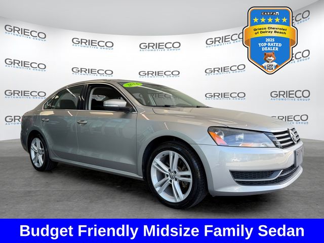 Tungsten Silver Metallic 2014 Volkswagen Passat Sedan Front-Wheel Drive 6-Speed Automatic