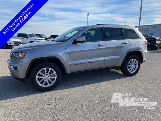 2021 Jeep Grand Cherokee Laredo E 4