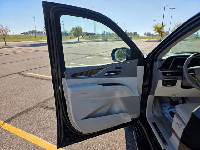 2021 Cadillac Escalade ESV 4WD Premium Luxury Platinum