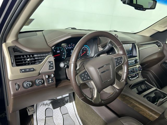 2018 GMC Yukon XL Denali 19