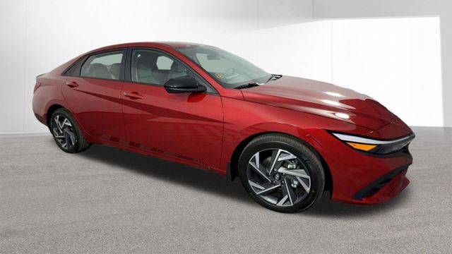 Used 2025 Hyundai Elantra For Sale in Indianapolis, IN