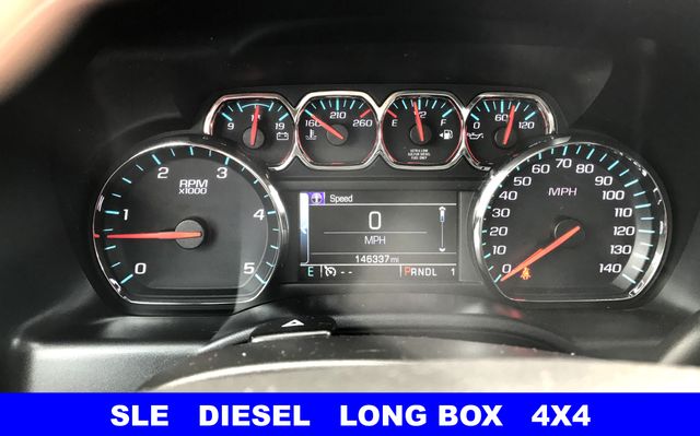 Used 2017  GMC SLE image 10