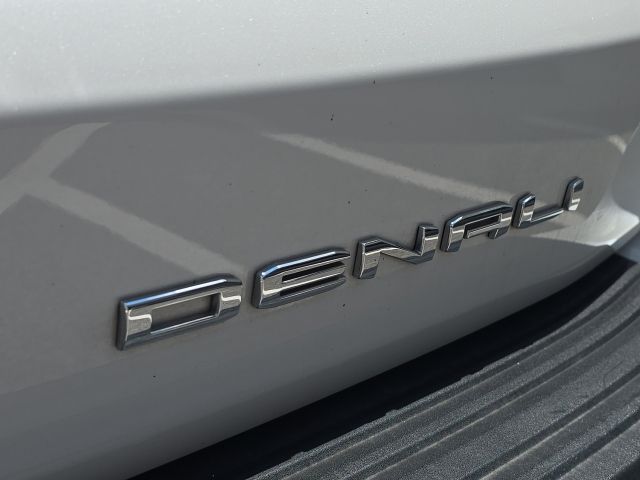 2021 GMC Yukon Denali:B02379A2