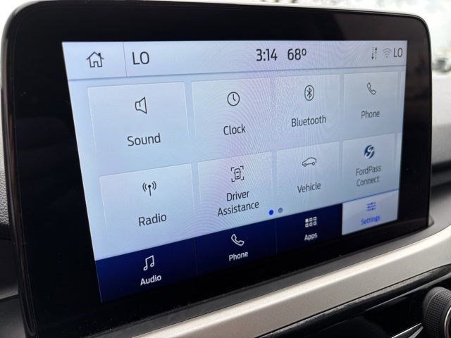 2022 Ford Escape Hybrid SE photo