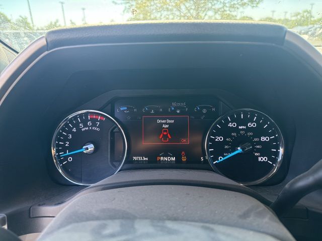 2020 Ford F-350SD Lariat photo