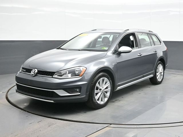 Gray 2017 Volkswagen Golf Alltrack S 4Motion AWD Wagon All-Wheel Drive 6-Speed Dual Clutch