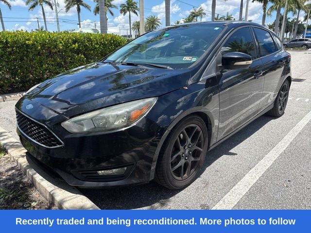 Shadow Black 2016 Ford Focus SE Hatchback Hatchback Front-Wheel Drive Automatic
