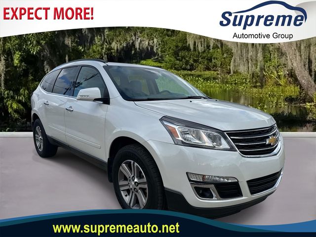 White (Iridescent Pearl Tricoat) 2016 Chevrolet Traverse 2LT FWD SUV / Crossover Front-Wheel Drive 6-Speed Automatic