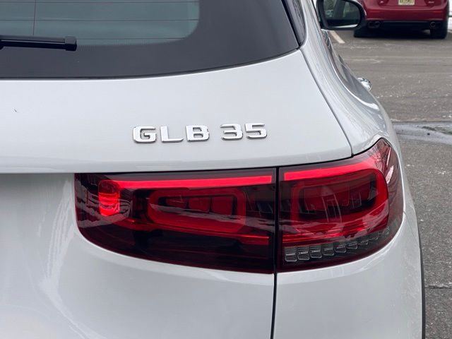 2021 Mercedes-Benz GLB