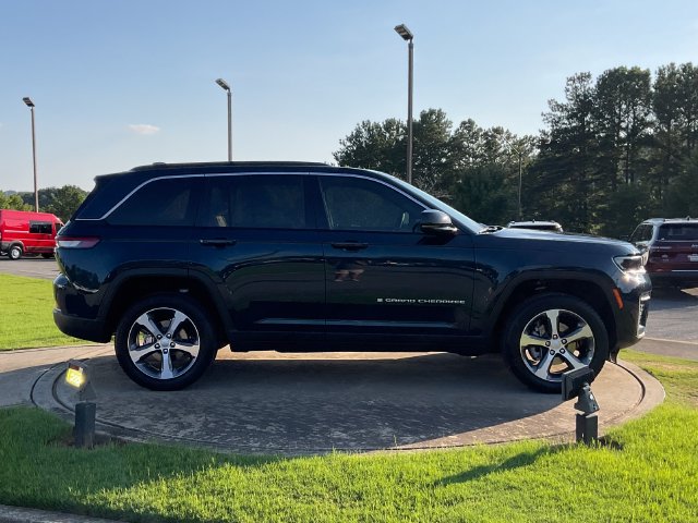 New 2026 Jeep Grand Cherokee SUV