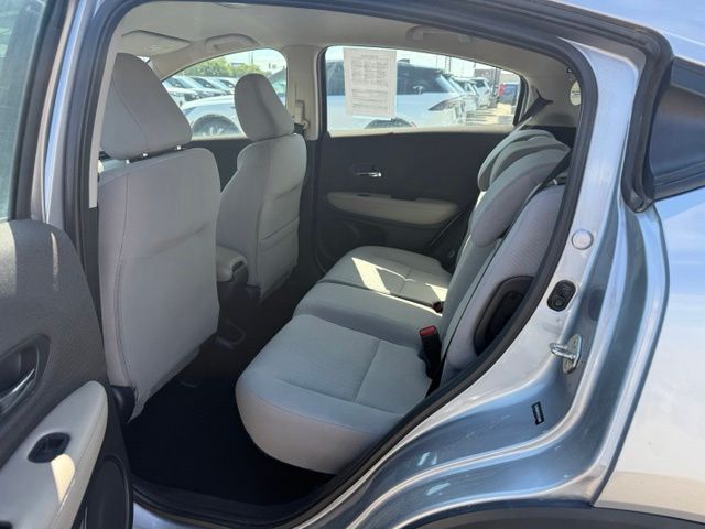 2019 Lunar Silver Metallic Honda HR-V LX AWD SUV