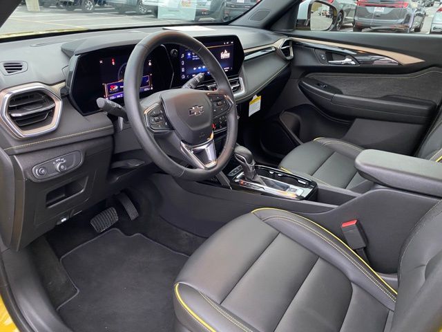 used 2025 Chevrolet TrailBlazer car, priced at $28,462