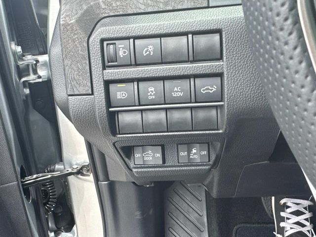 2025 Toyota Tacoma Limited - Photo 32
