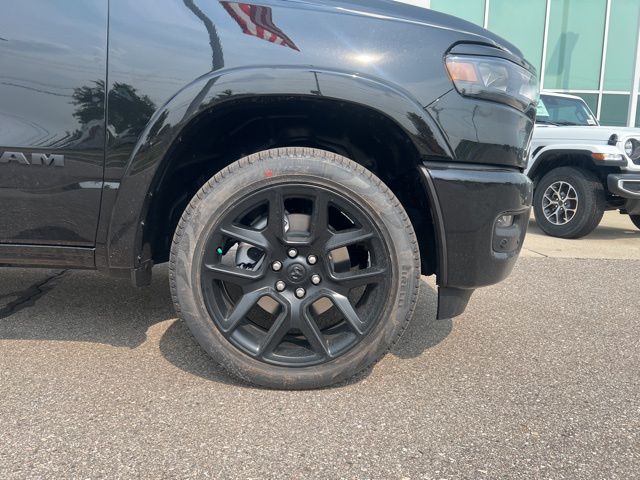 2026 Ram 1500 Laramie - Diamond Black Crystal Pearlcoat exterior view 4