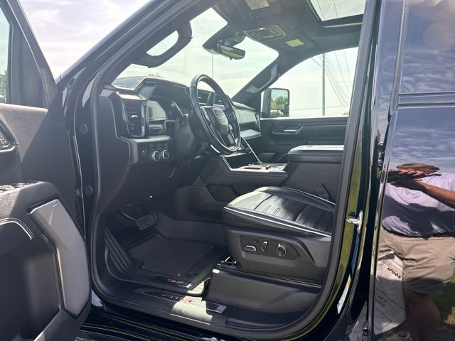 Photo 3 of 2025 GMC Sierra 2500HD AT4X
