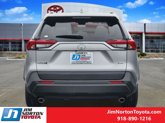 Used 2021 Toyota RAV4 SUV