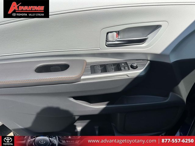 Used 2024 Toyota Sienna Van