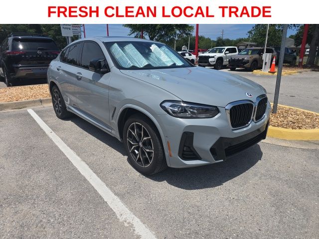 2023 BMW X4 M40i's photo