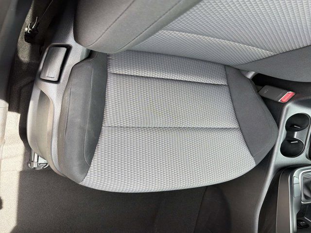 2024 Kia Soul LX - Photo 16