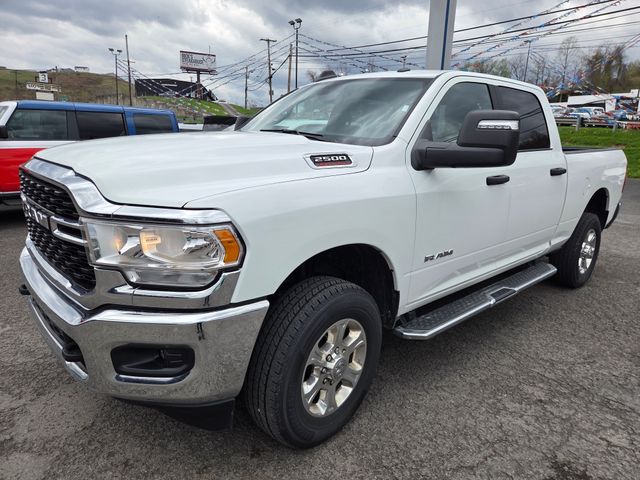 Bright White Clearcoat 2024 RAM 2500 Big Horn Crew Cab 4WD Pickup Truck Four-Wheel Drive 8-Speed Automatic