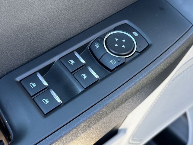 New 2026 White Ford XL image 19