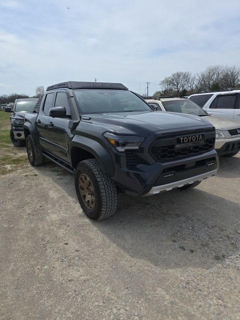 2024 Toyota Tacoma Hybrid Trailhunter