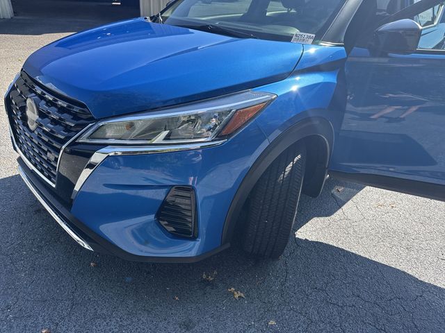 Used 2024 Blue Nissan SV image 30